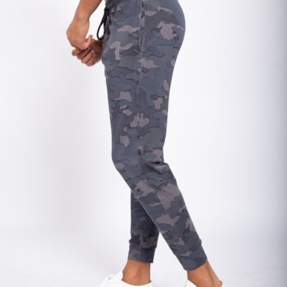 Mono B MEN - Jagged Camo Joggers
